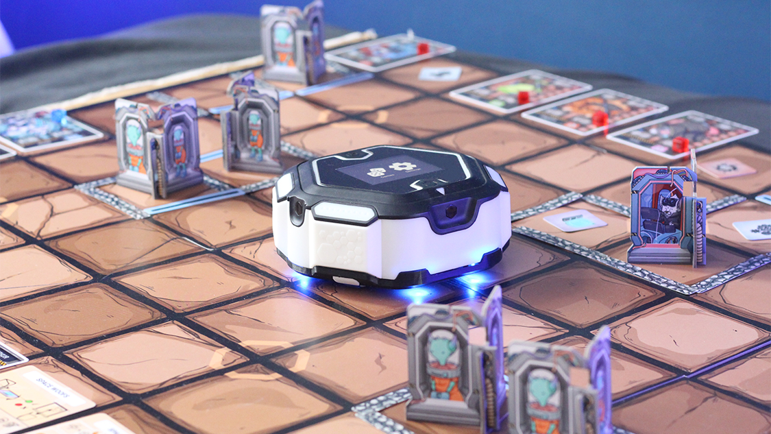 OLEM - The Interactive Games Robot